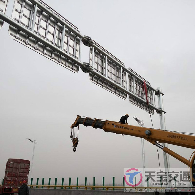 荆州高速公路标志杆厂家 指引着人们安全行驶